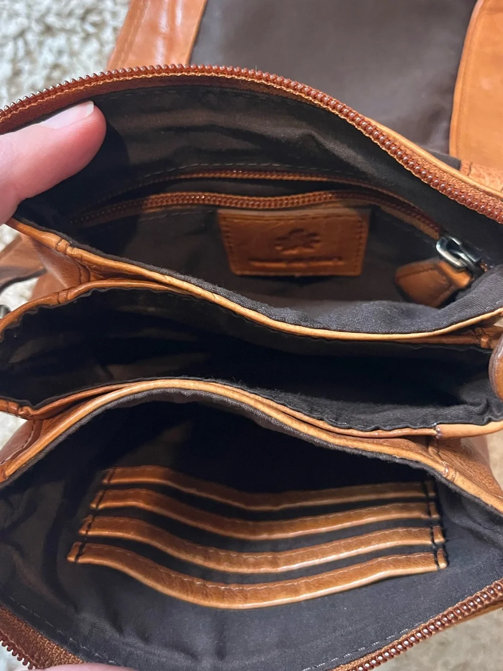 Oak and Tan Compact Tan Leather Messenger Crossbody Bag